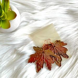 NWT Brown Leaf Design Earrings